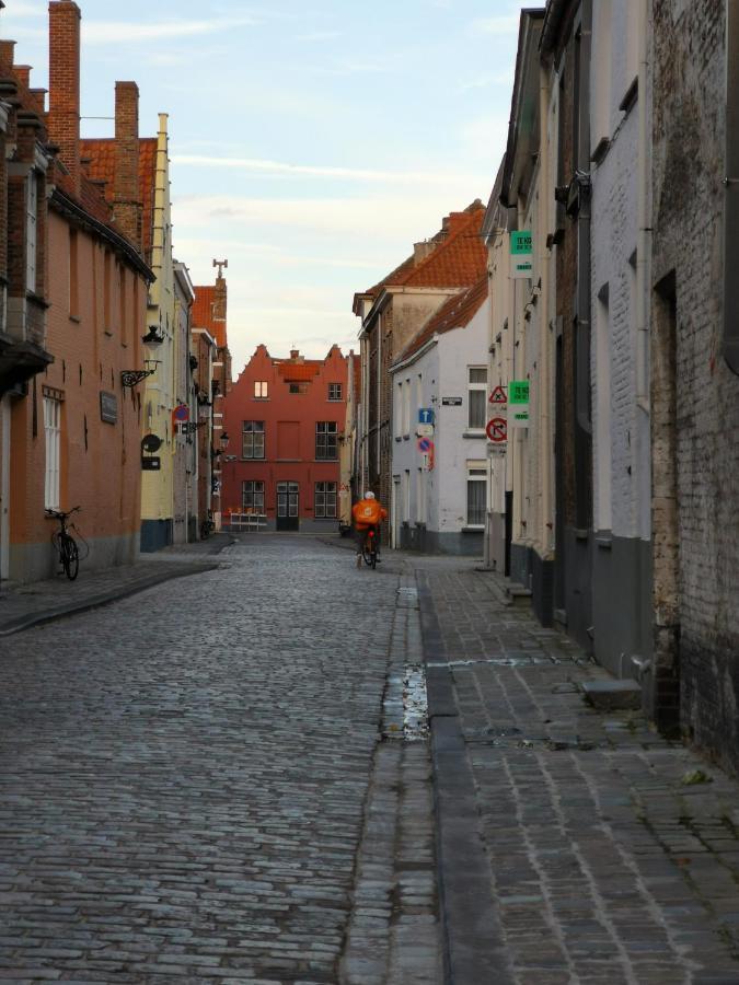 Nostalgia Homestay Bruges Exterior foto