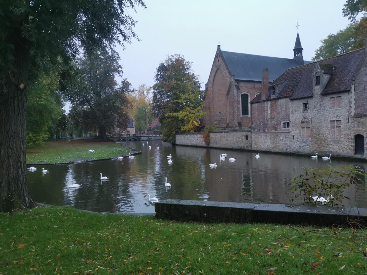 Nostalgia Homestay Bruges Exterior foto